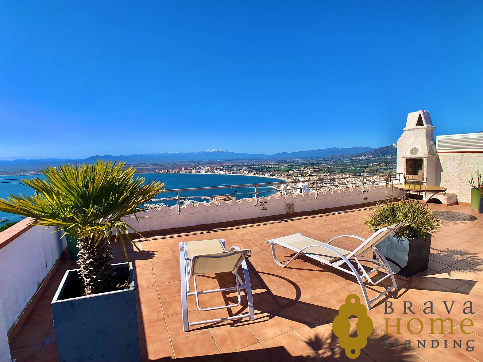 Superbe maison avec vue mer et piscine en vente à Rosas