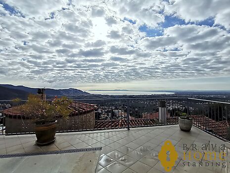 Magnifique Villa vue mer à vendre dans le secteur Mas Fumats- Rosas