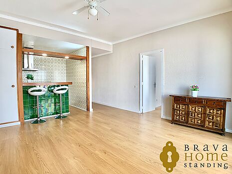 Apartment just 250 meters from the beach in Empuriabrava