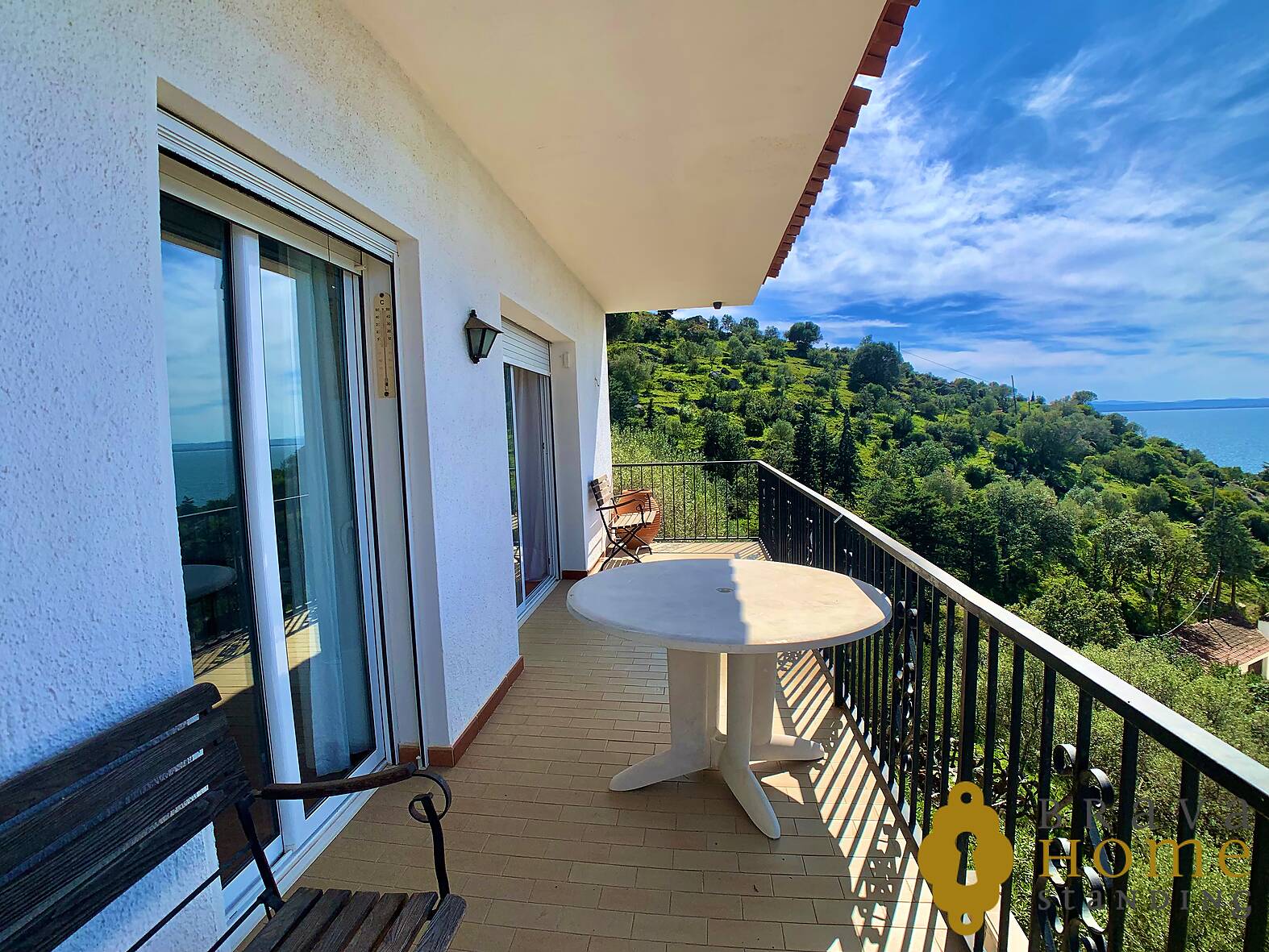 House with 4 bedroom and fantastic sea view in Roses