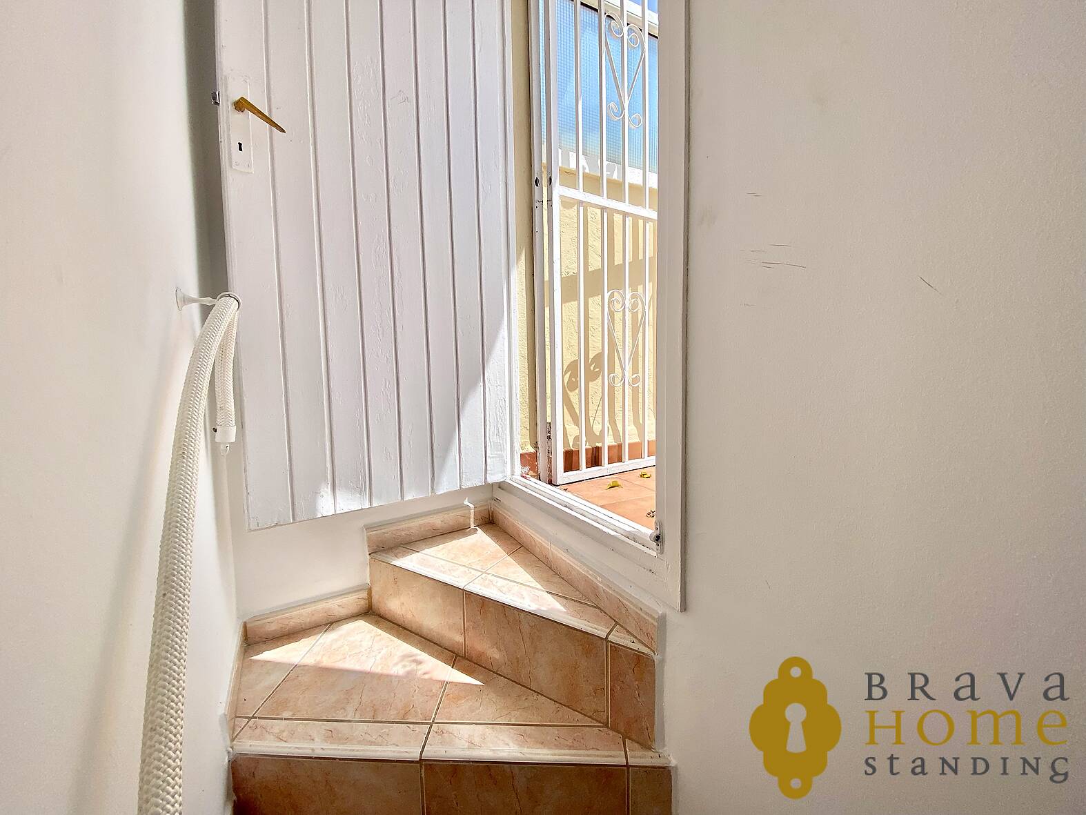 Magnifico atico con vistas al mar en venta en Rosas