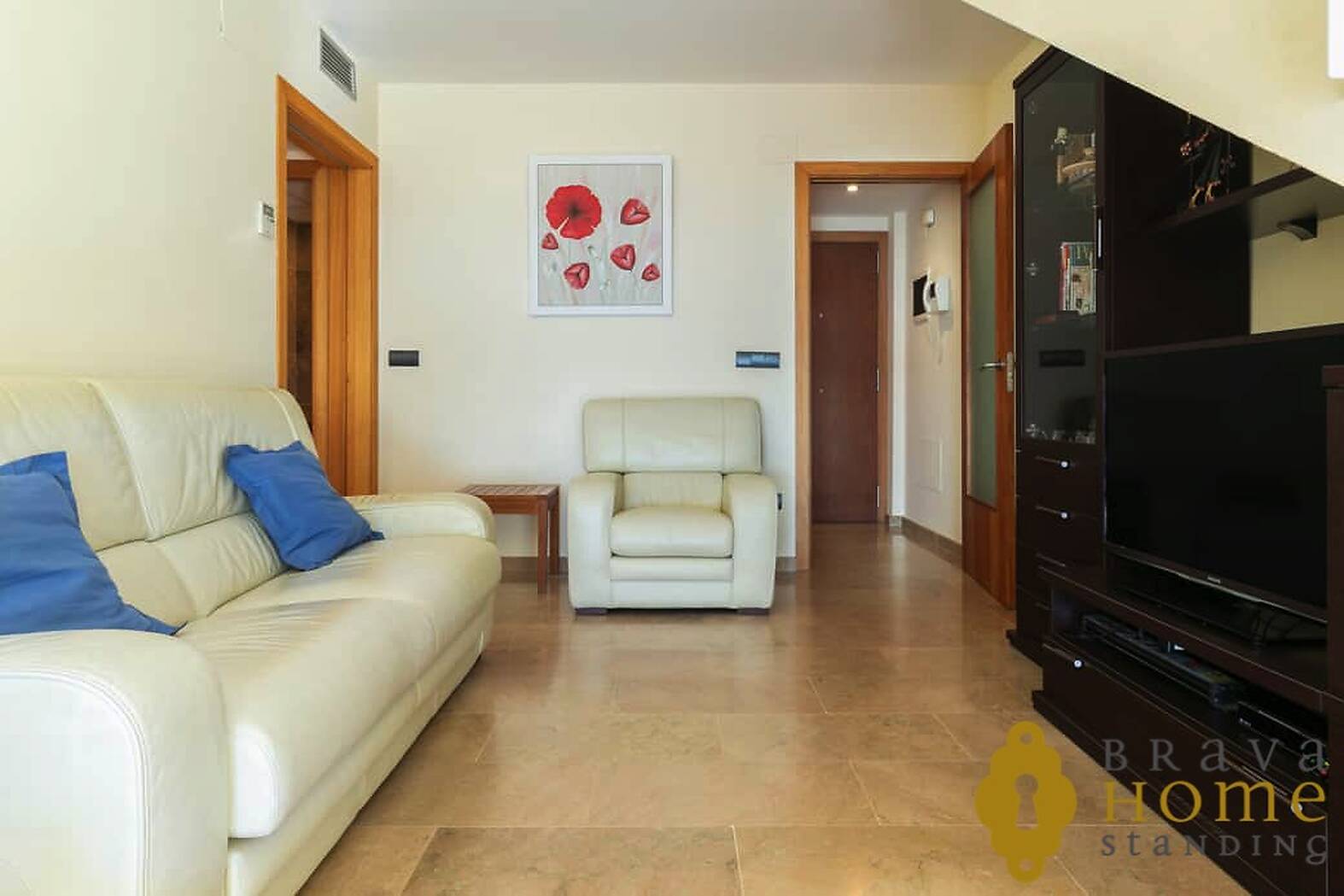 Apartamento en 1era línea de mar con terraza de 70 m2 en venta Rosas