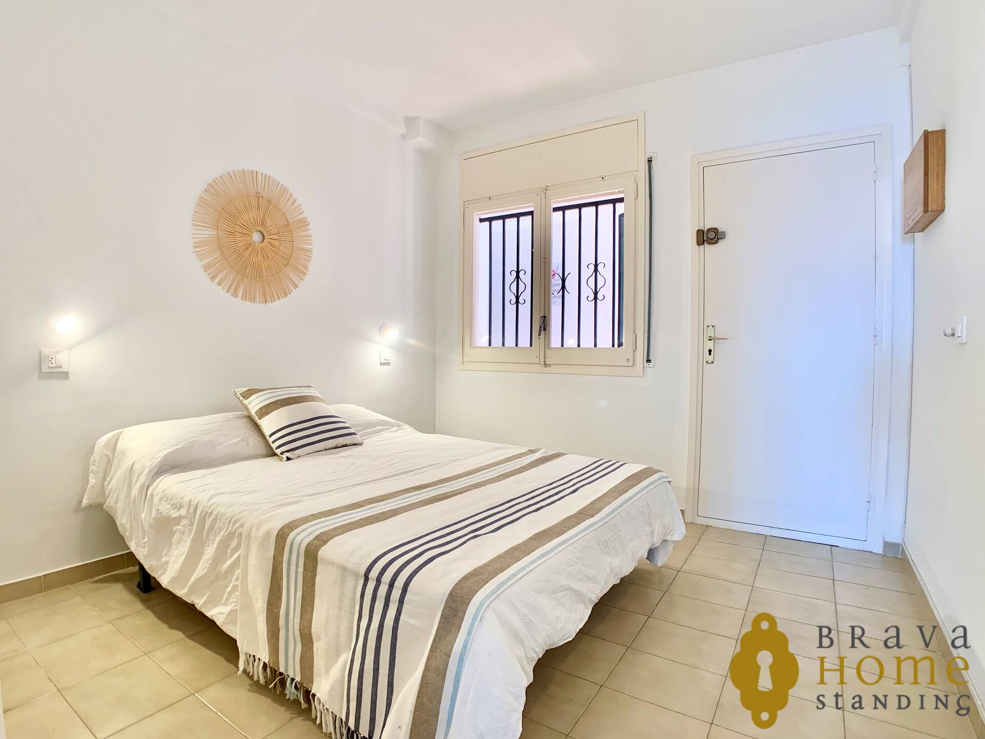 Magnifique appartement en 1ère ligne de mer, en vente à Rosas