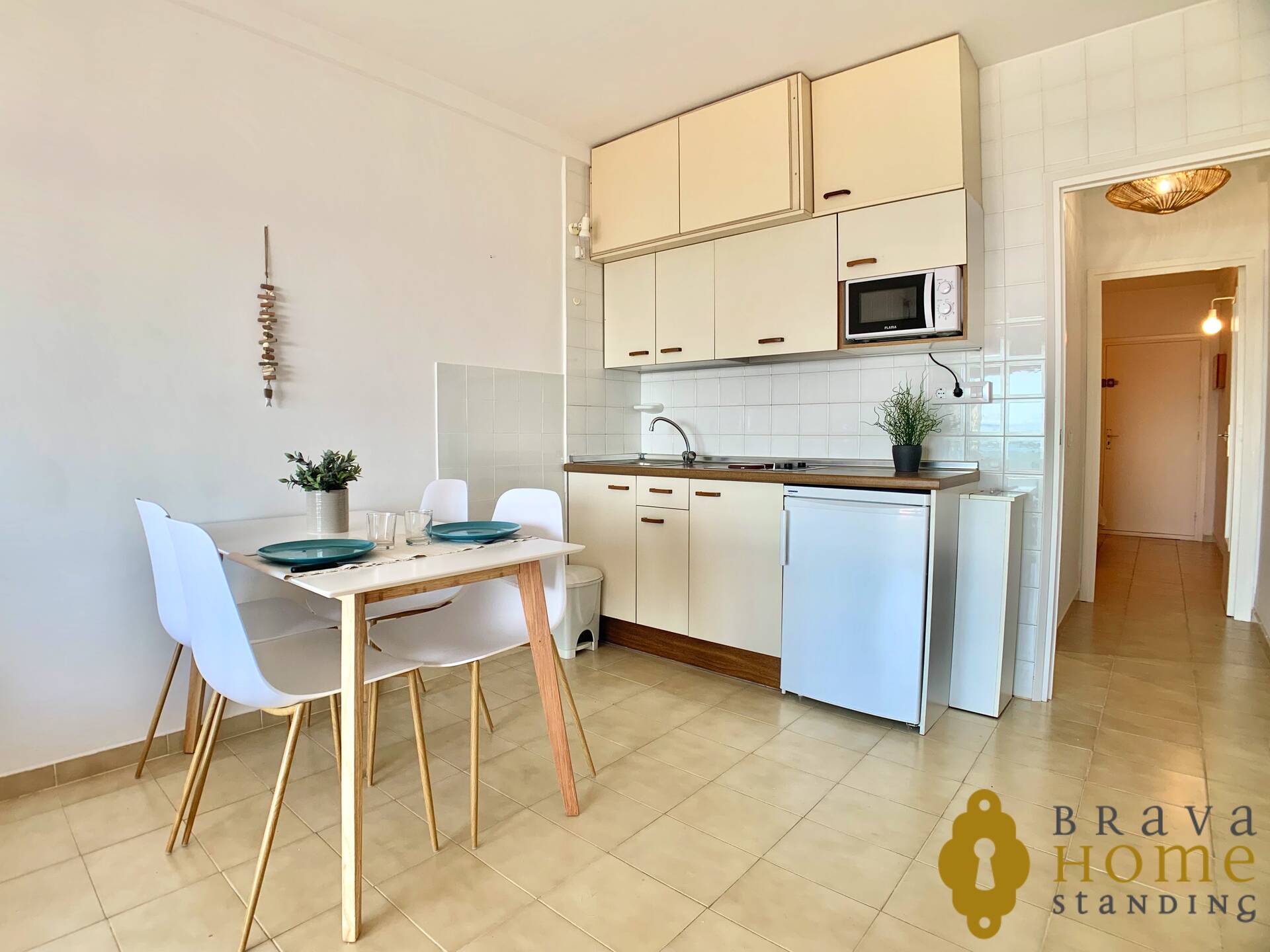 Magnifique appartement en 1ère ligne de mer, en vente à Rosas