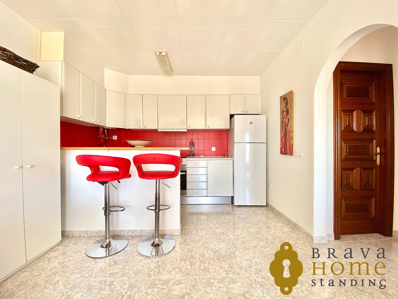 Nice apartment with sea view, swimming pool and parking for sale in Rosas