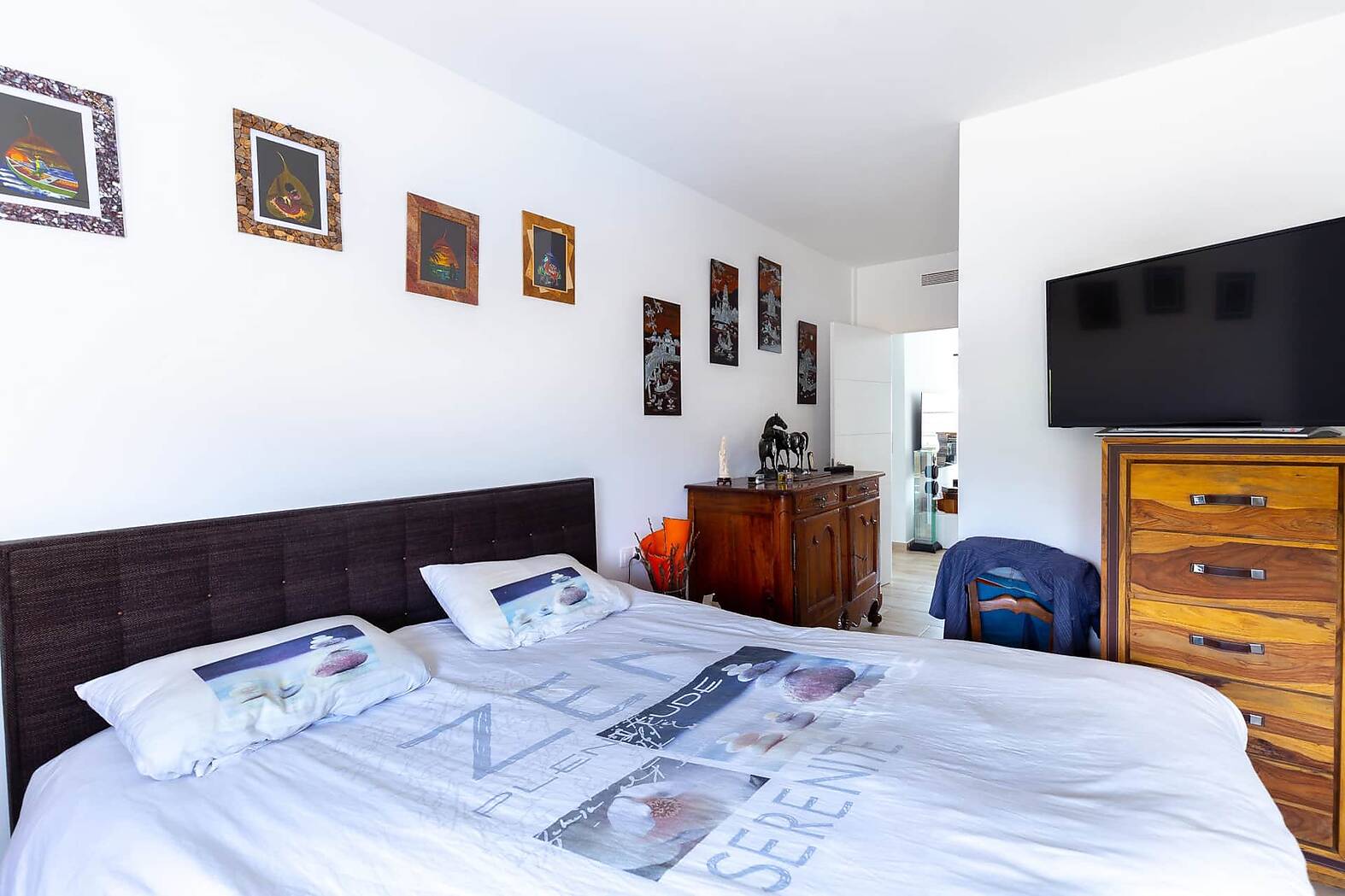 MAGNIFICO APARTAMENTO DUPLEX Y ATICO EN VENTA EN EL CENTRO DE ROSES