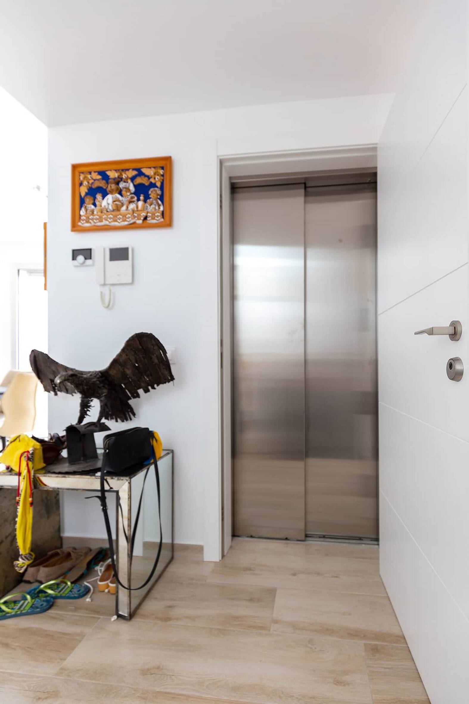 MAGNIFICO APARTAMENTO DUPLEX Y ATICO EN VENTA EN EL CENTRO DE ROSES
