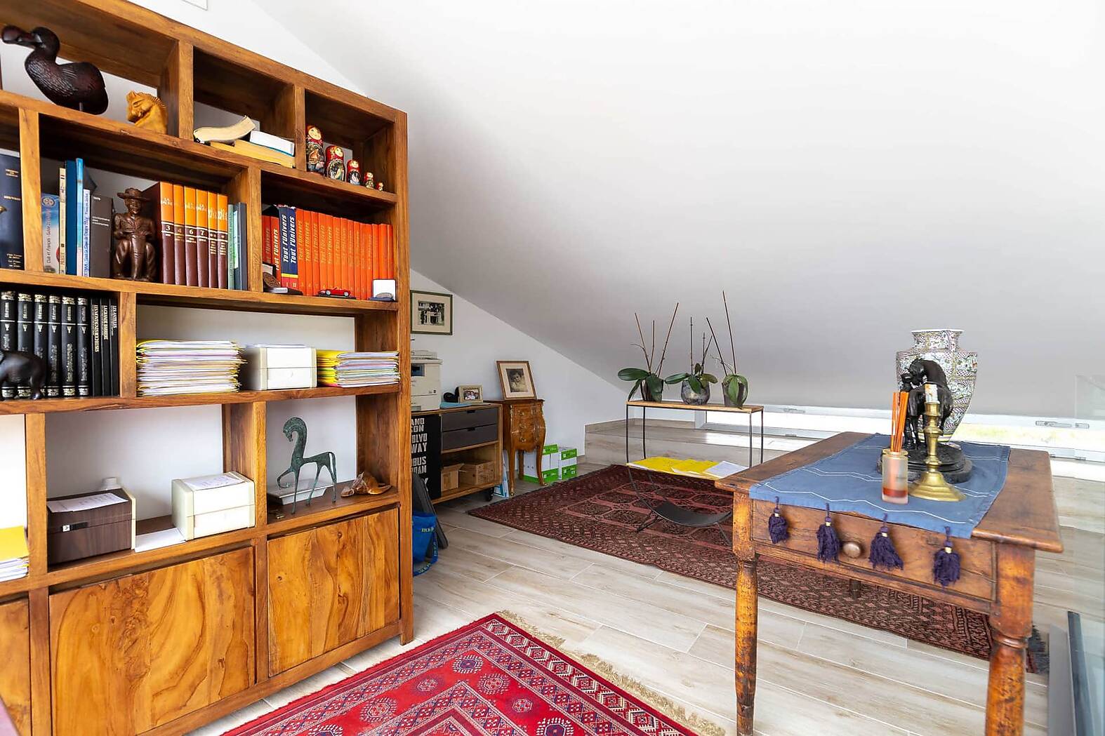MAGNIFICO APARTAMENTO DUPLEX Y ATICO EN VENTA EN EL CENTRO DE ROSES