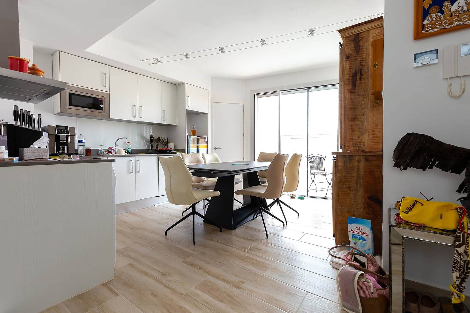 MAGNIFICO APARTAMENTO DUPLEX Y ATICO EN VENTA EN EL CENTRO DE ROSES