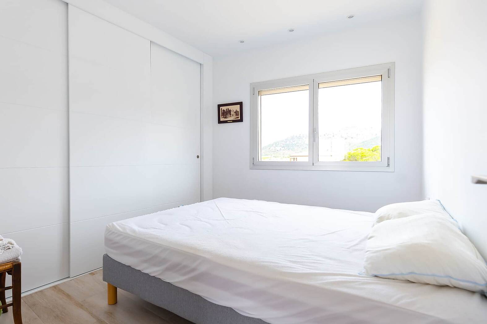MAGNIFICO APARTAMENTO DUPLEX Y ATICO EN VENTA EN EL CENTRO DE ROSES