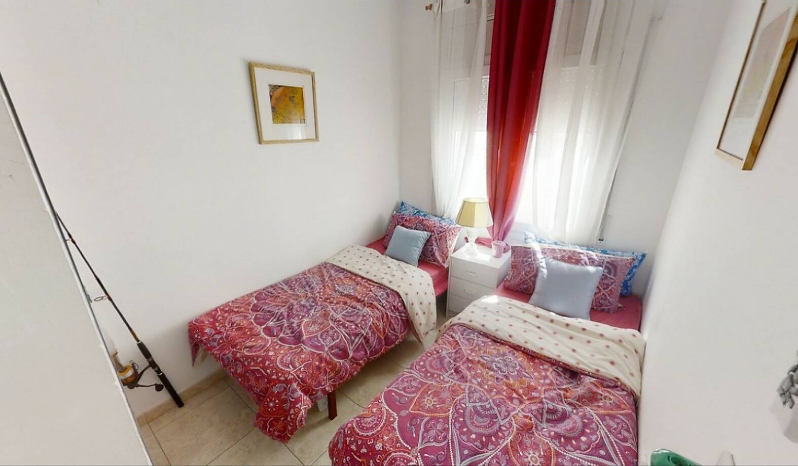 Casa al canal principal con 10m de amarre en Empuriabrava