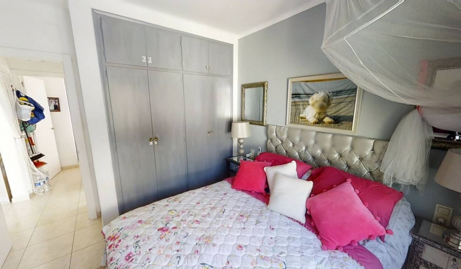 Casa al canal principal con 10m de amarre en Empuriabrava