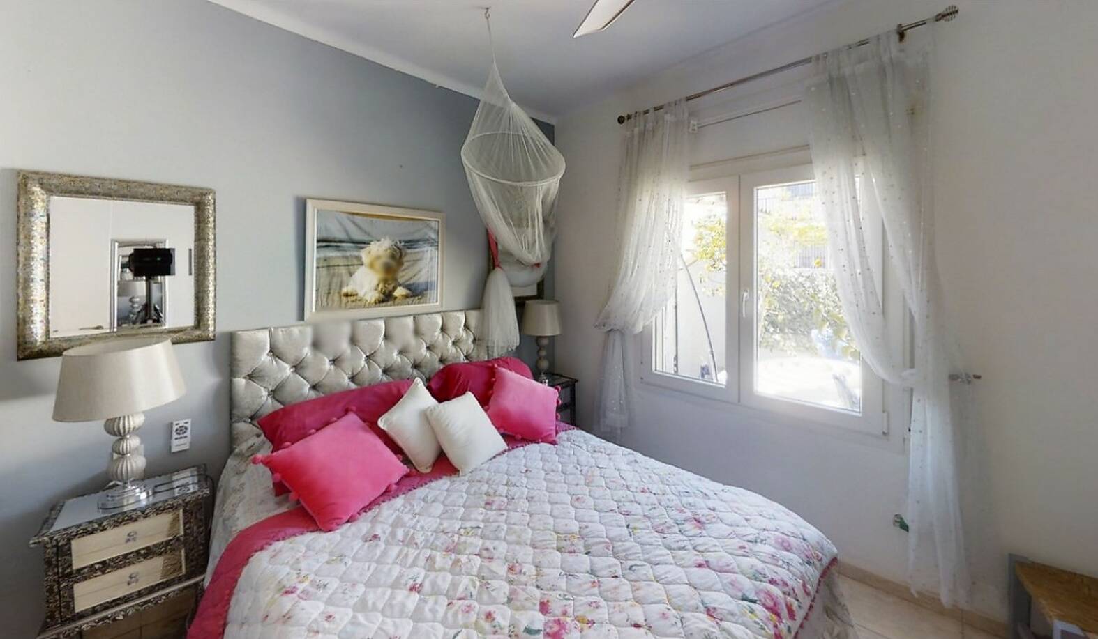 Casa al canal principal con 10m de amarre en Empuriabrava