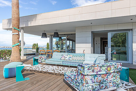 Lujosa casa con vistas al mar cerca de la playa de Rosas