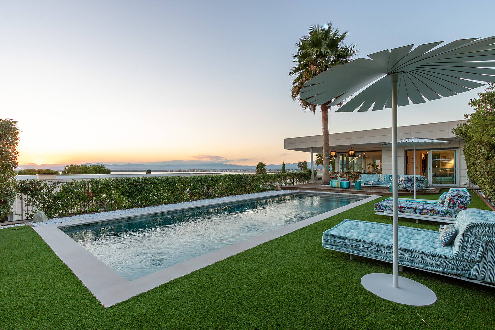 Luxueuse villa avec vue mer proche de la plage de Rosas