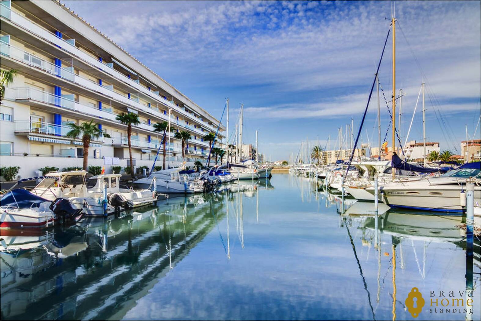 Magnificent apartment with terrace and pool in Roses - Santa Margarita