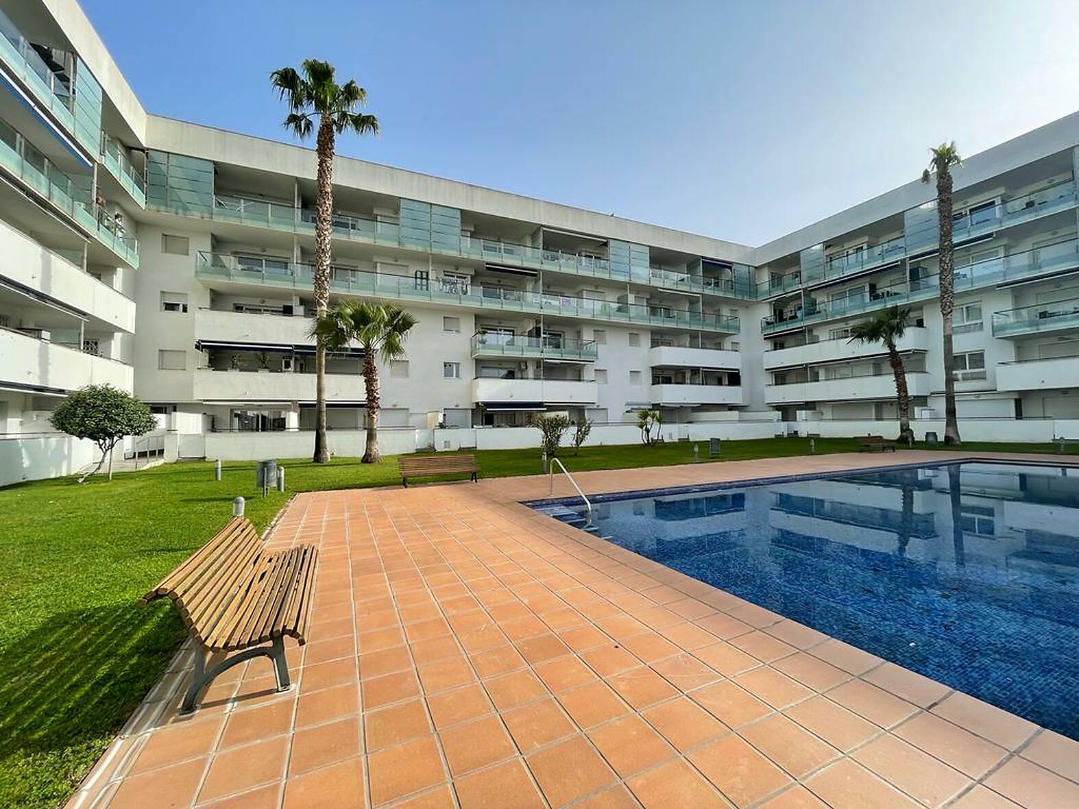 Apartamento con piscina en venta en Rosas - Santa Margarita