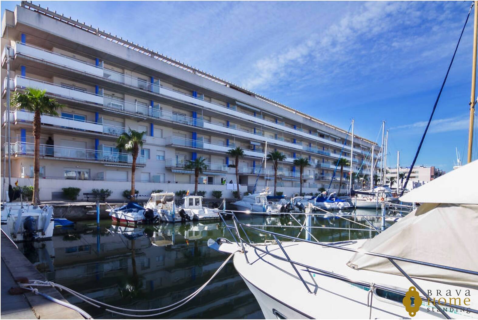 Magnífic apartament amb terrassa i piscina a Roses - Santa Margarida