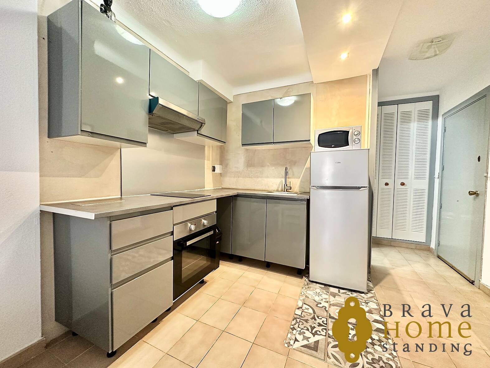 Beau studio avec vue mer, à vendre à Rosas - Salatar