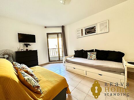 Beau studio avec vue mer, à vendre à Rosas - Salatar