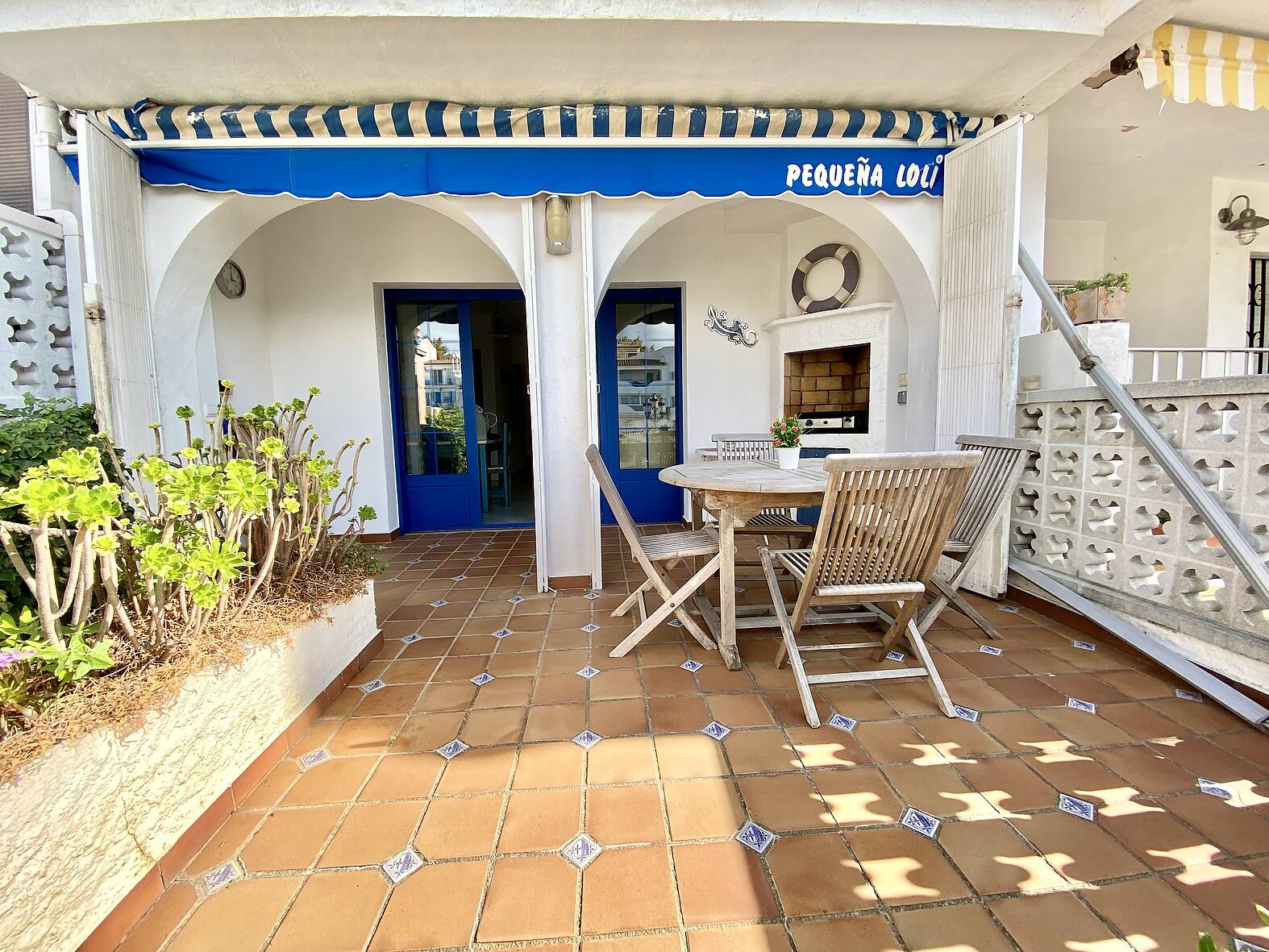 Casa de pescador con amarre en venta en Empuriabrava