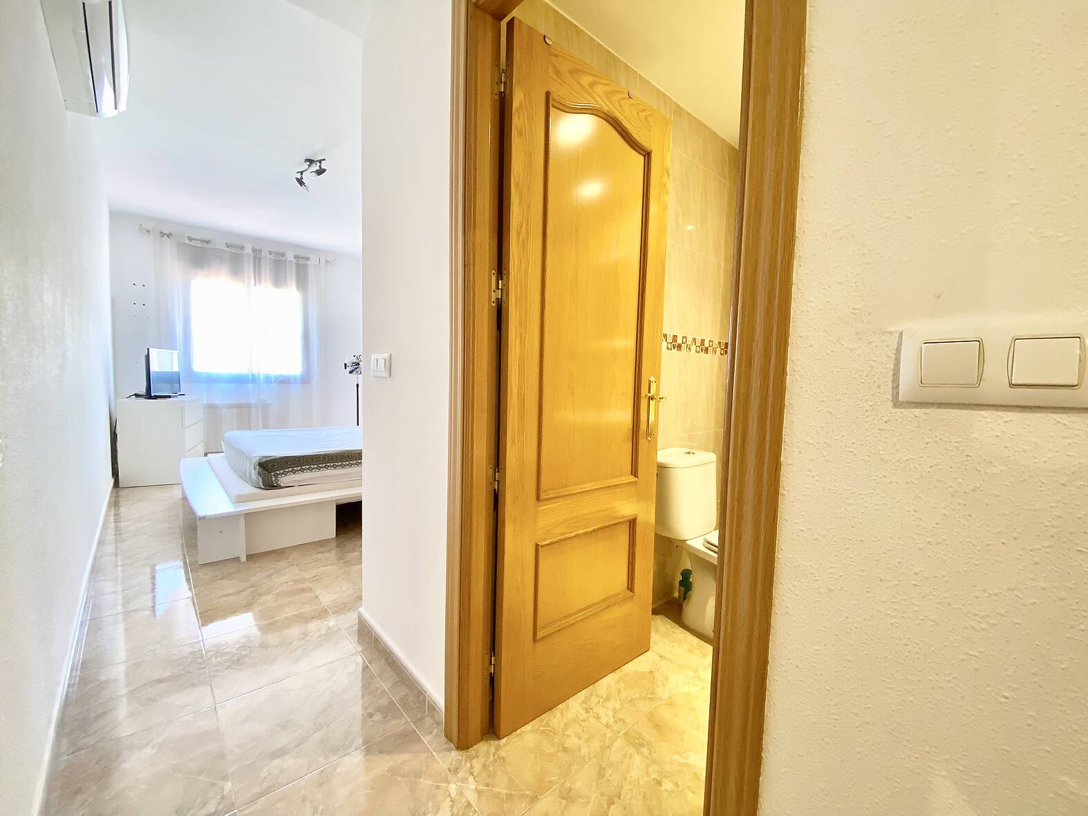 Precioso apartamento con jacuzzi piscina en venta en Rosas