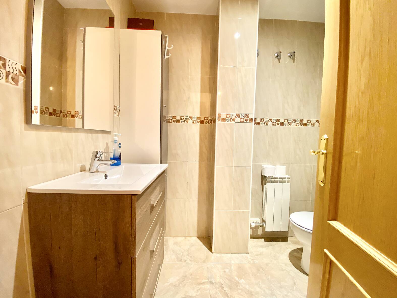 Apartament amb jacuzzi i piscina en venda a Roses