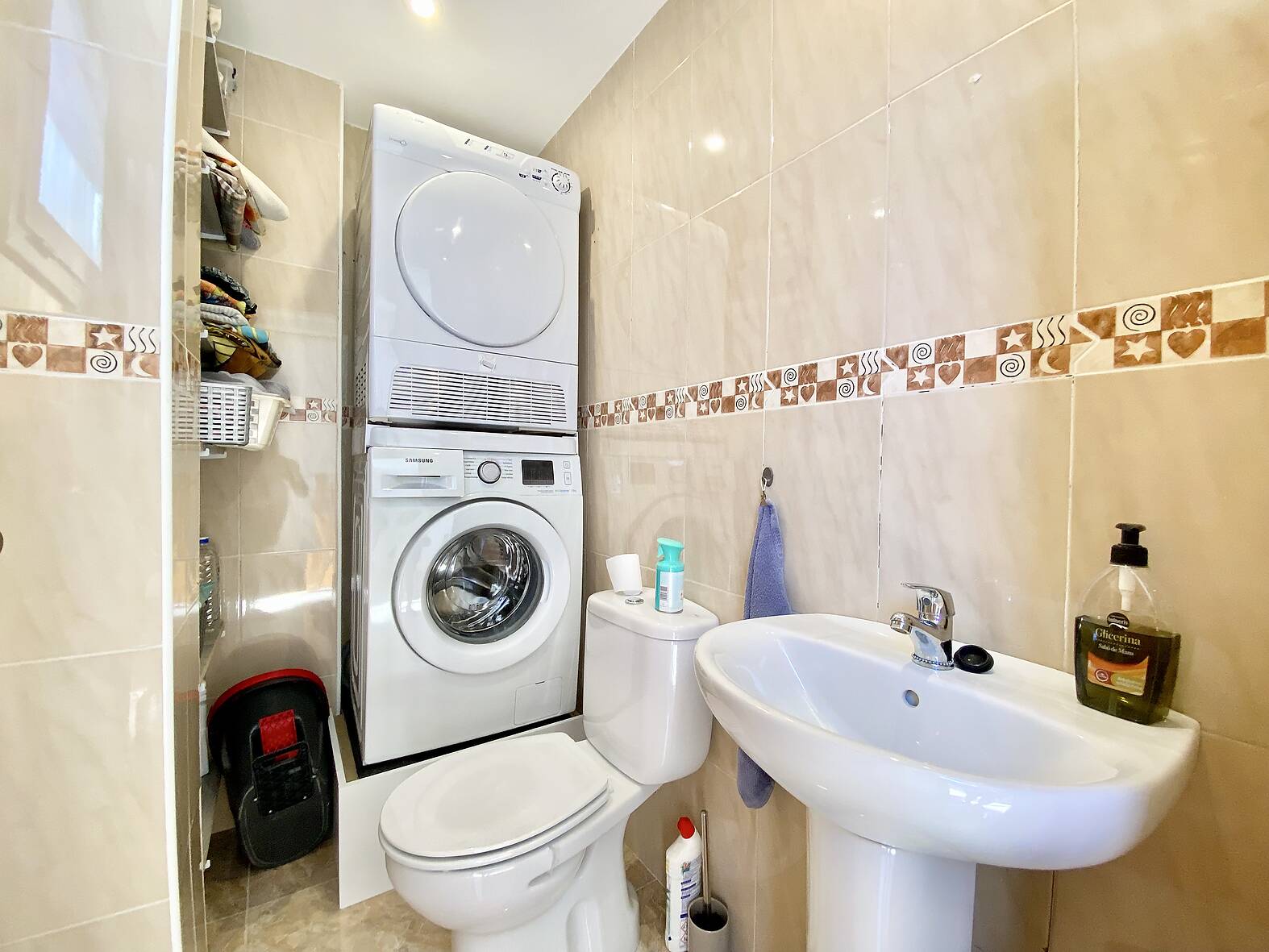 Precioso apartamento con jacuzzi piscina en venta en Rosas