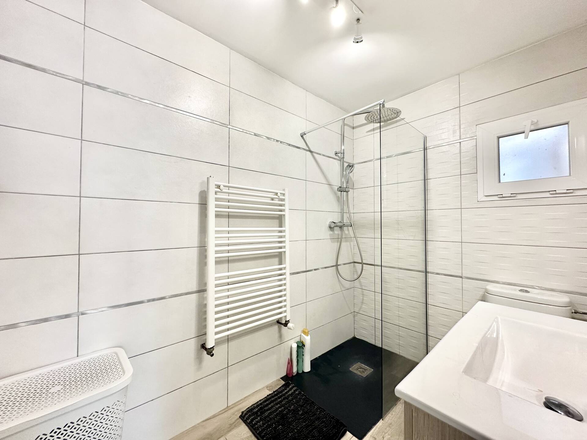 Espléndida casa con piscina en venta en Empuriabrava