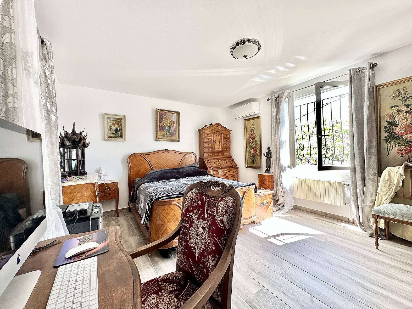 Splendid house with swimming pool for sale in Empuriabrava