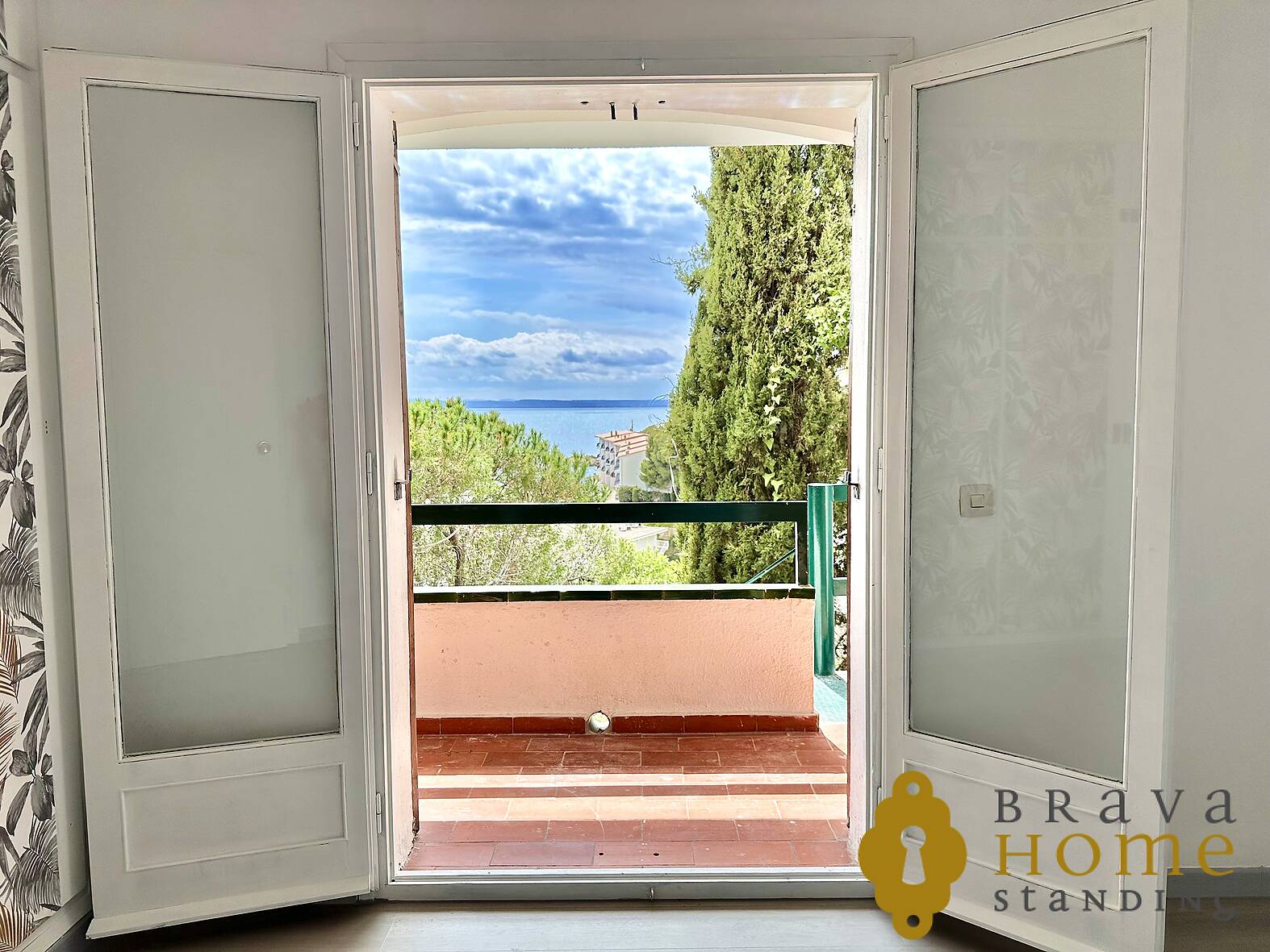 Maison avec vue mer et à pieds de la plage à vendre à Rosas Almadrava