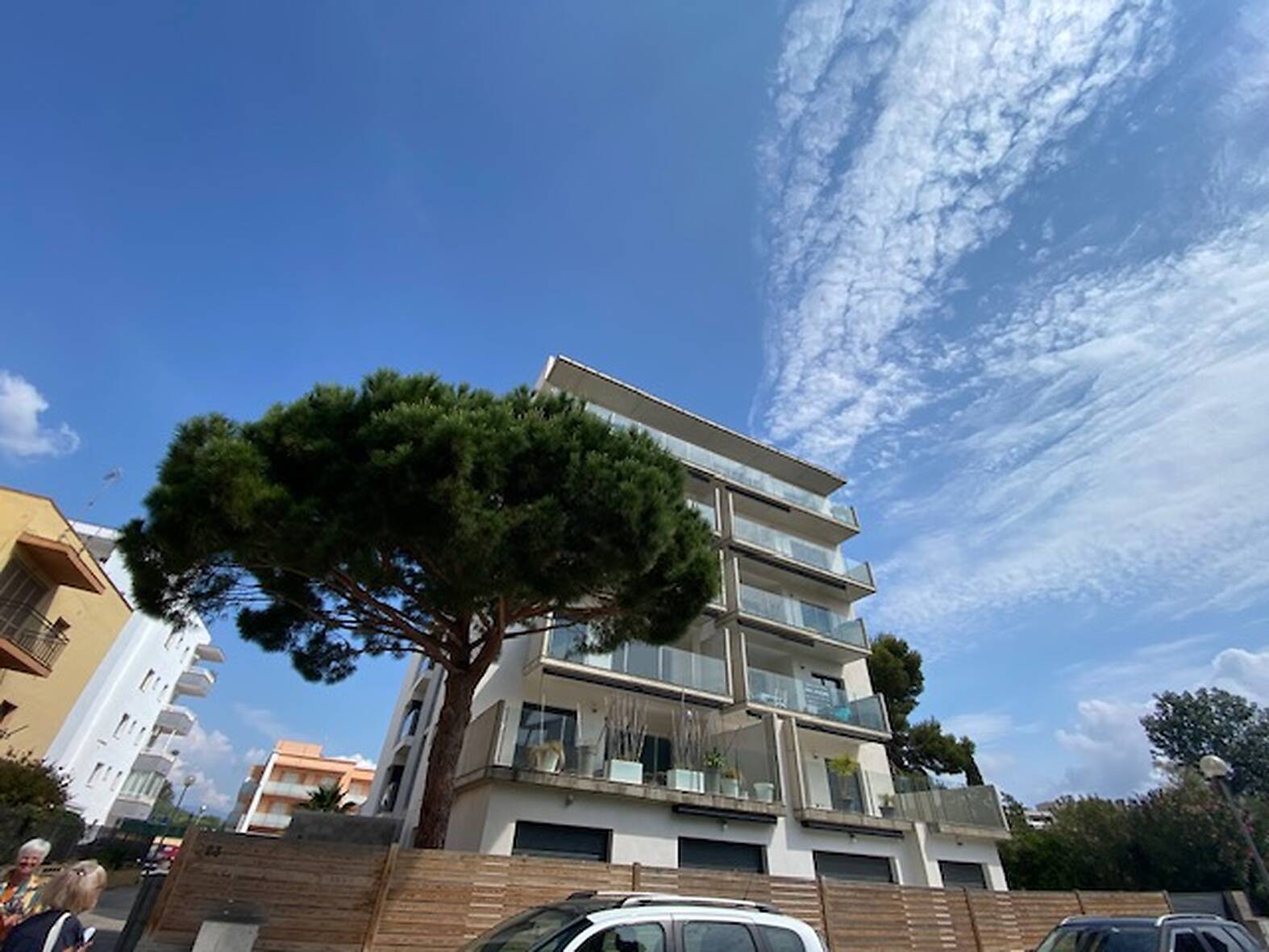 Superb modern apartment in a recent building in Rosas - Salatar