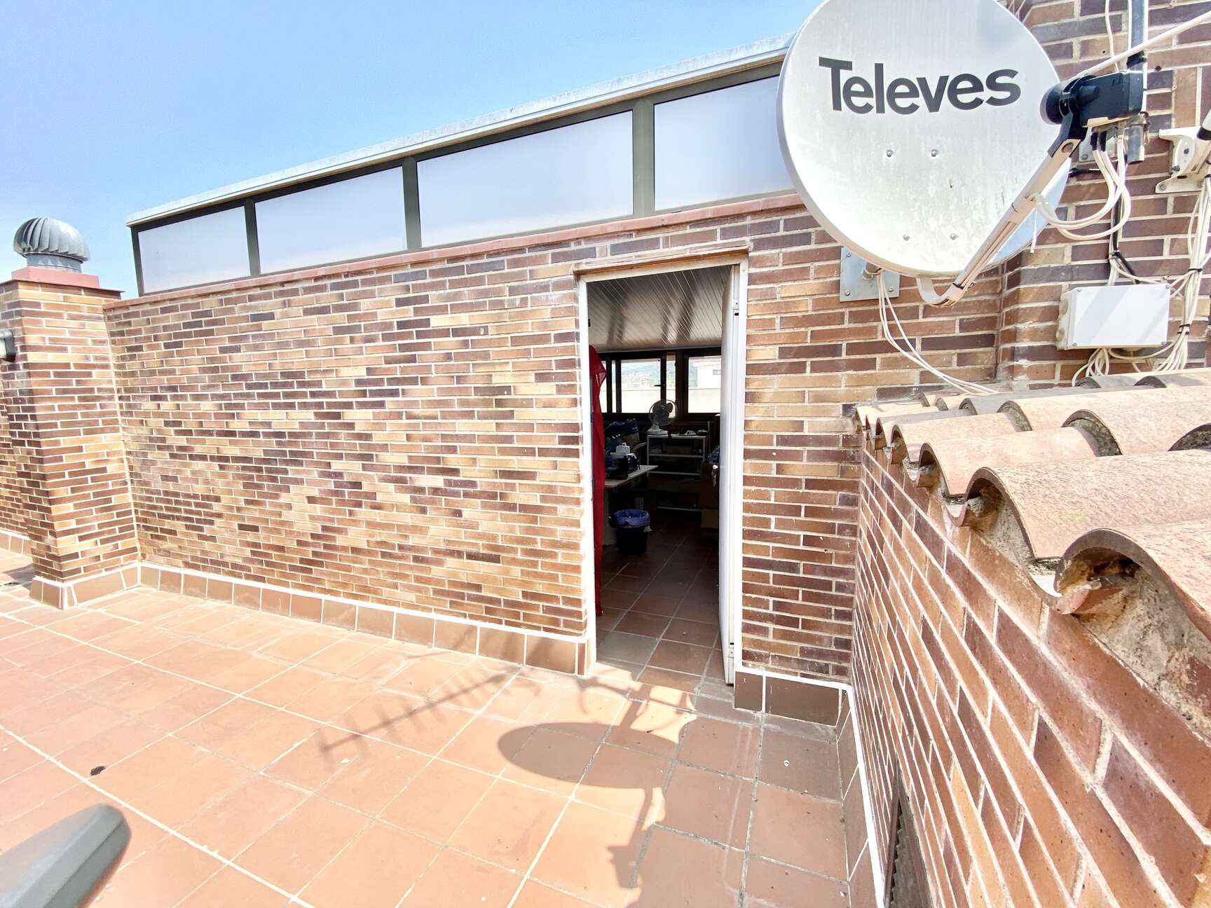 Magnífico piso con piscina en venta en el centro de Roses