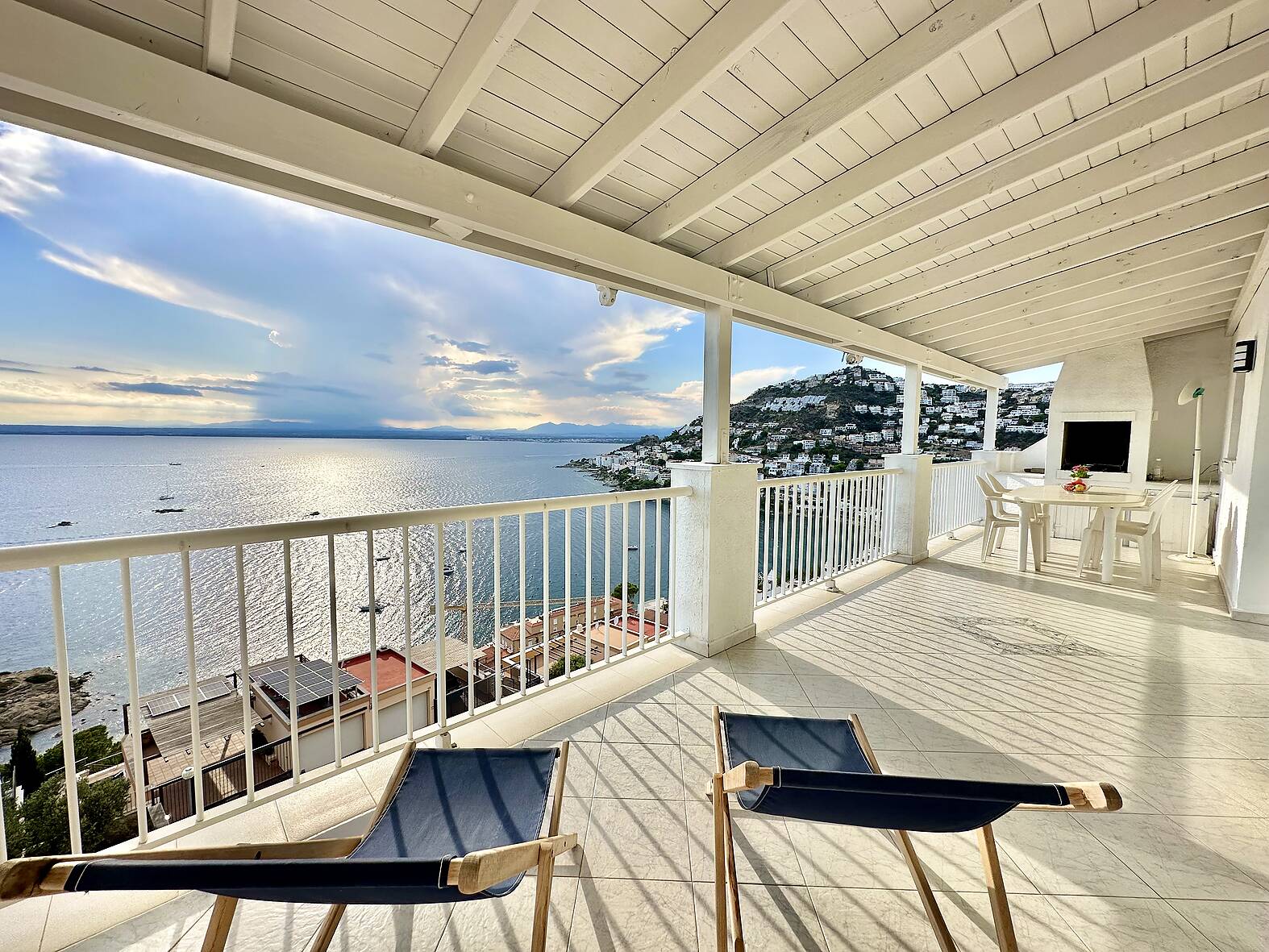 Fantastique maison avec vue mer à vendre à Rosas - Canyelles Petites