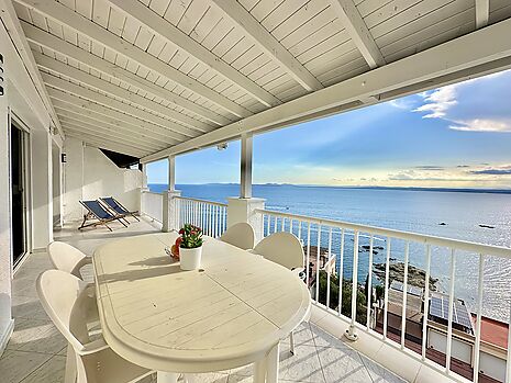 Fantastique maison avec vue mer à vendre à Rosas - Canyelles Petites