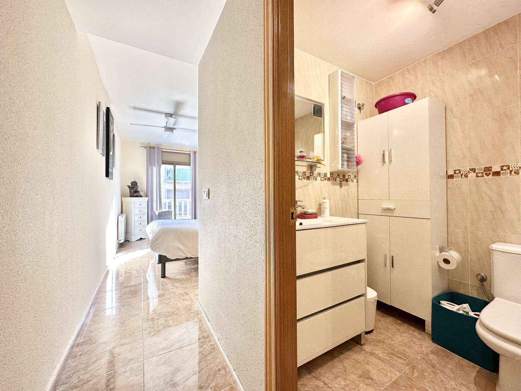 Magnífico piso con piscina en venta en el centro de Roses