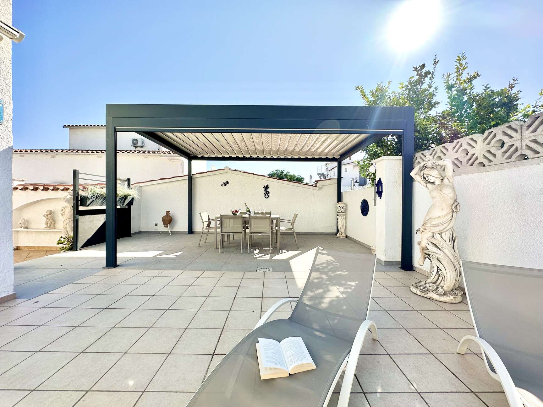 Villa avec piscine et garage à vendre à Empuriabrava