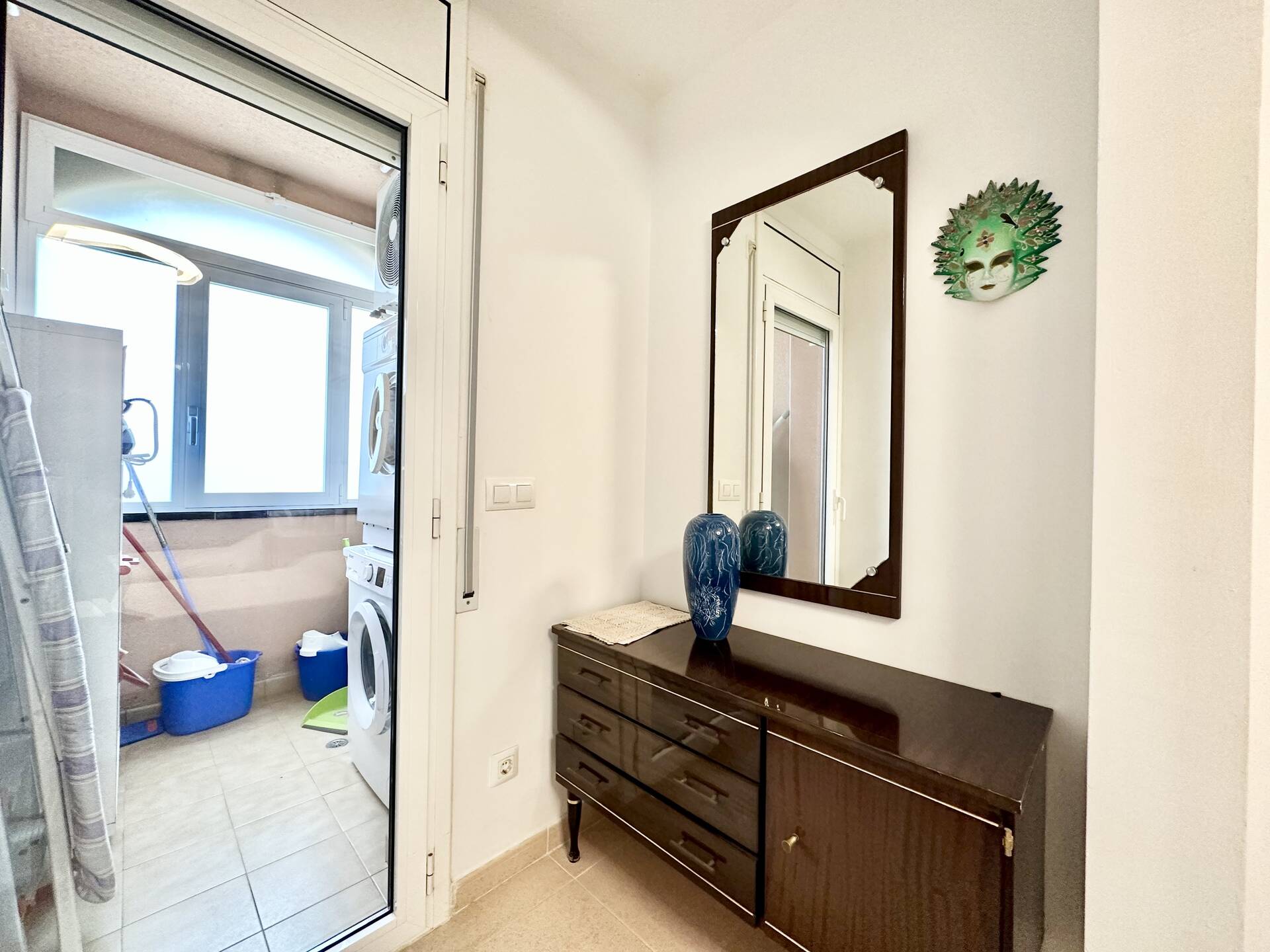 Beautiful apartment in first sea line for sale in Empuriabrava