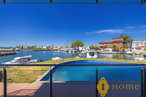 Appartement à Santa Margarita avec parking et vue sur le canal, un lieu idéal pour vivre ou investir