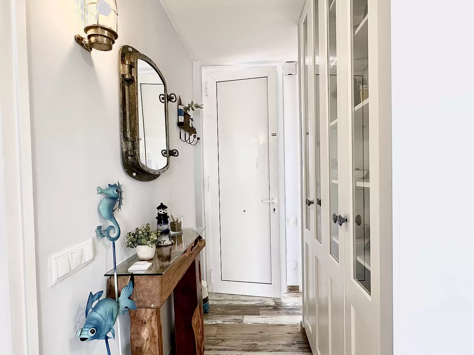 Exclusif Atico Rénové avec Licence Touristique et Parking Privé à Santa Margarita, Roses