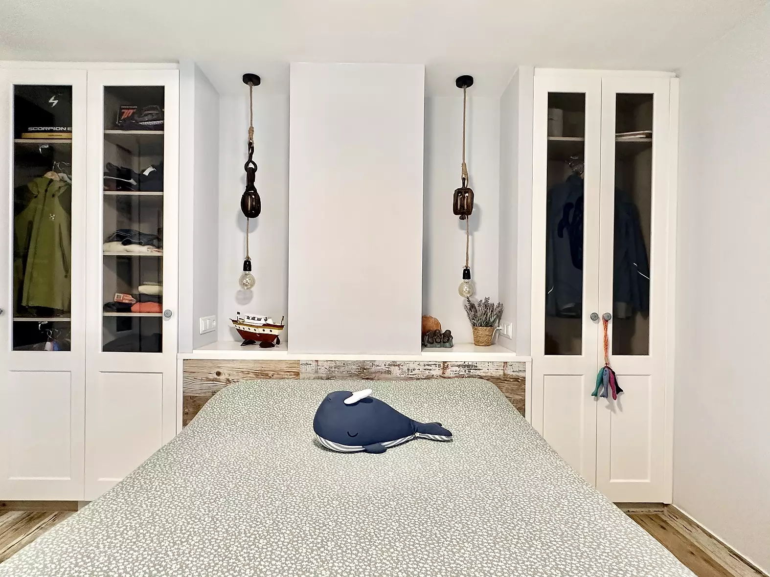 Exclusif Atico Rénové avec Licence Touristique et Parking Privé à Santa Margarita, Roses