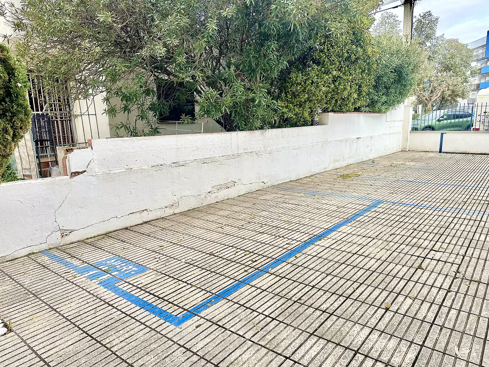 Exclusif Atico Rénové avec Licence Touristique et Parking Privé à Santa Margarita, Roses