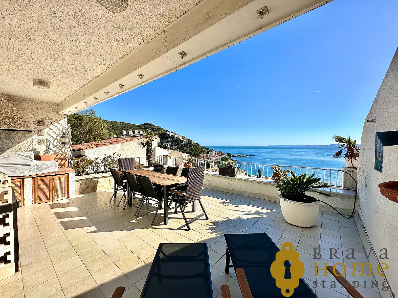 Appartement exclusif à Canyelles, Roses – vue sur mer et licence touristique