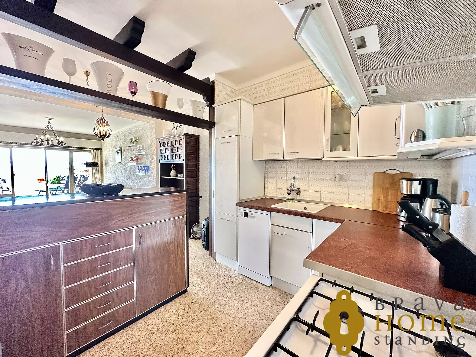 Appartement exclusif à Canyelles, Roses – vue sur mer et licence touristique