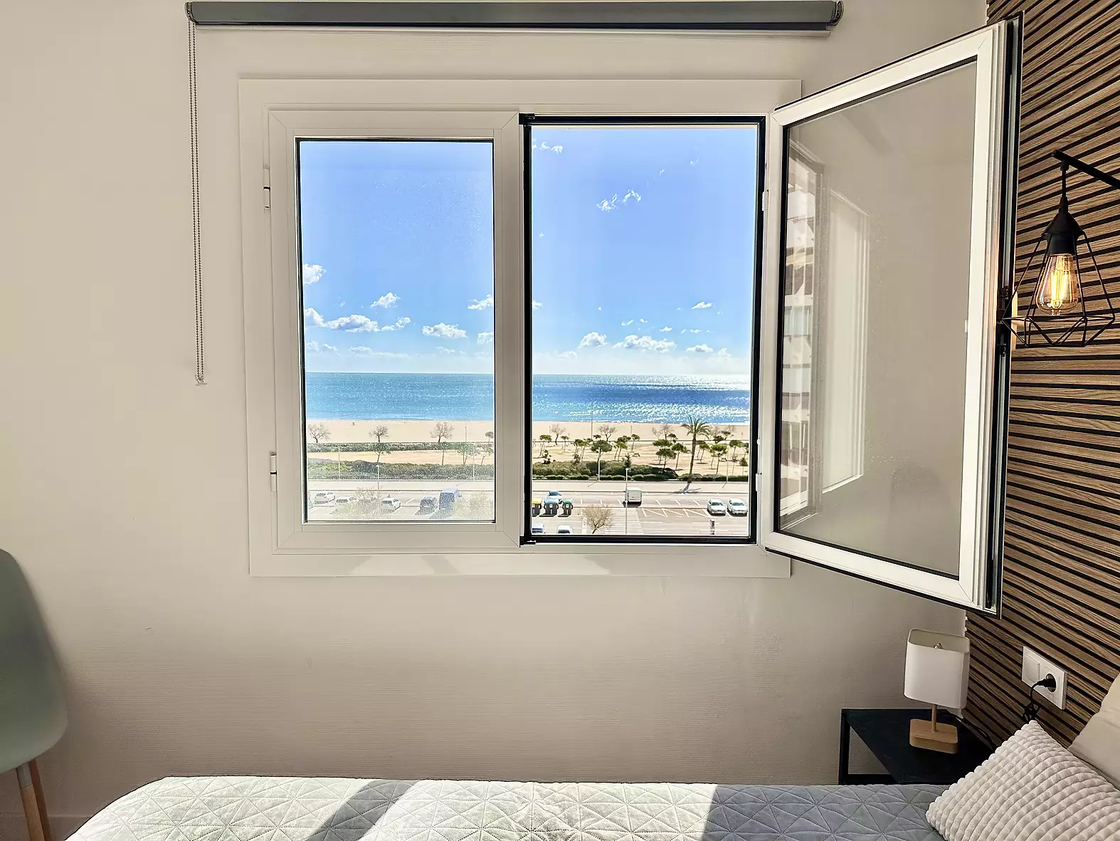 Charmant appartement, 1ère ligne de Plage à Empuriabrava avec Licence Touristique et Parking