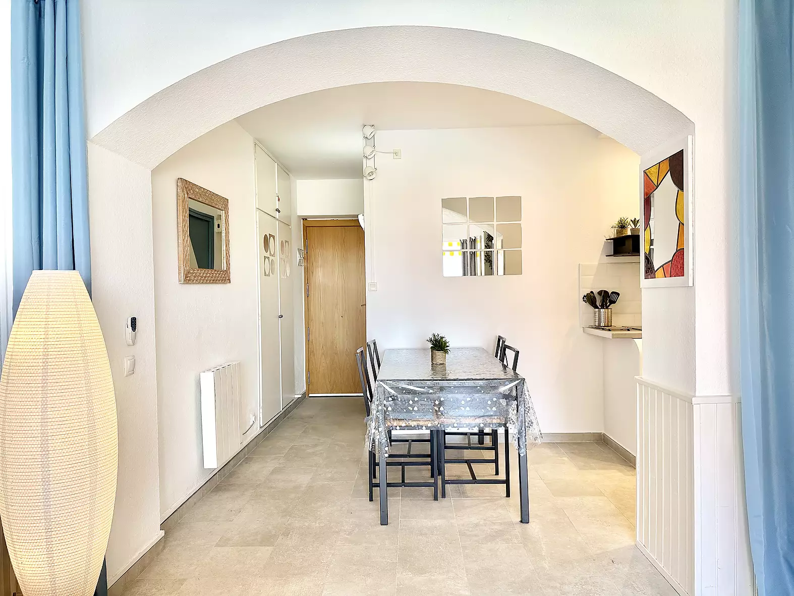 Apartment with tourist license for sale in Rosas – Santa Margarita.