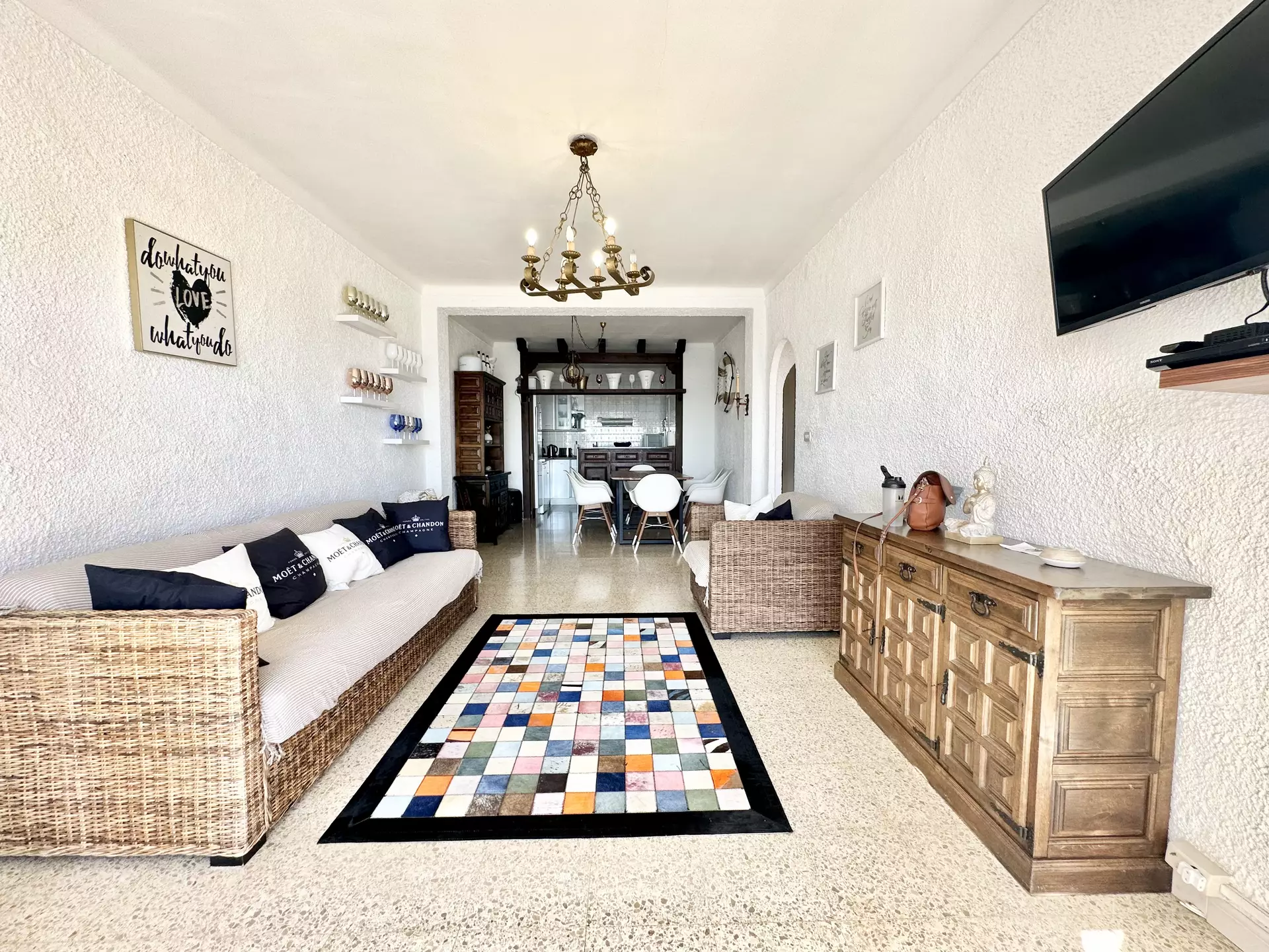 Exclusive Apartment in Canyelles, Roses – Sea Views & Tourist License