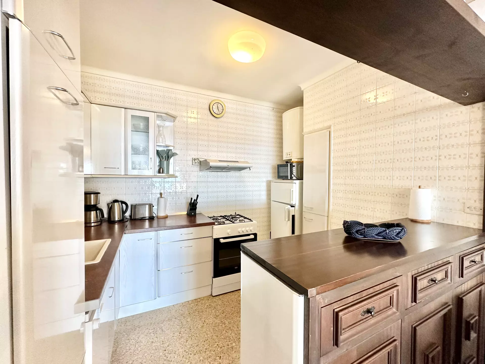 Exclusive Apartment in Canyelles, Roses – Sea Views & Tourist License