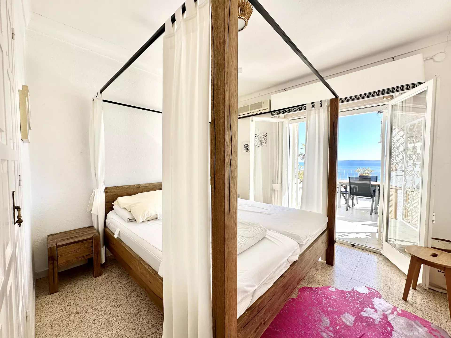 Exclusive Apartment in Canyelles, Roses – Sea Views & Tourist License