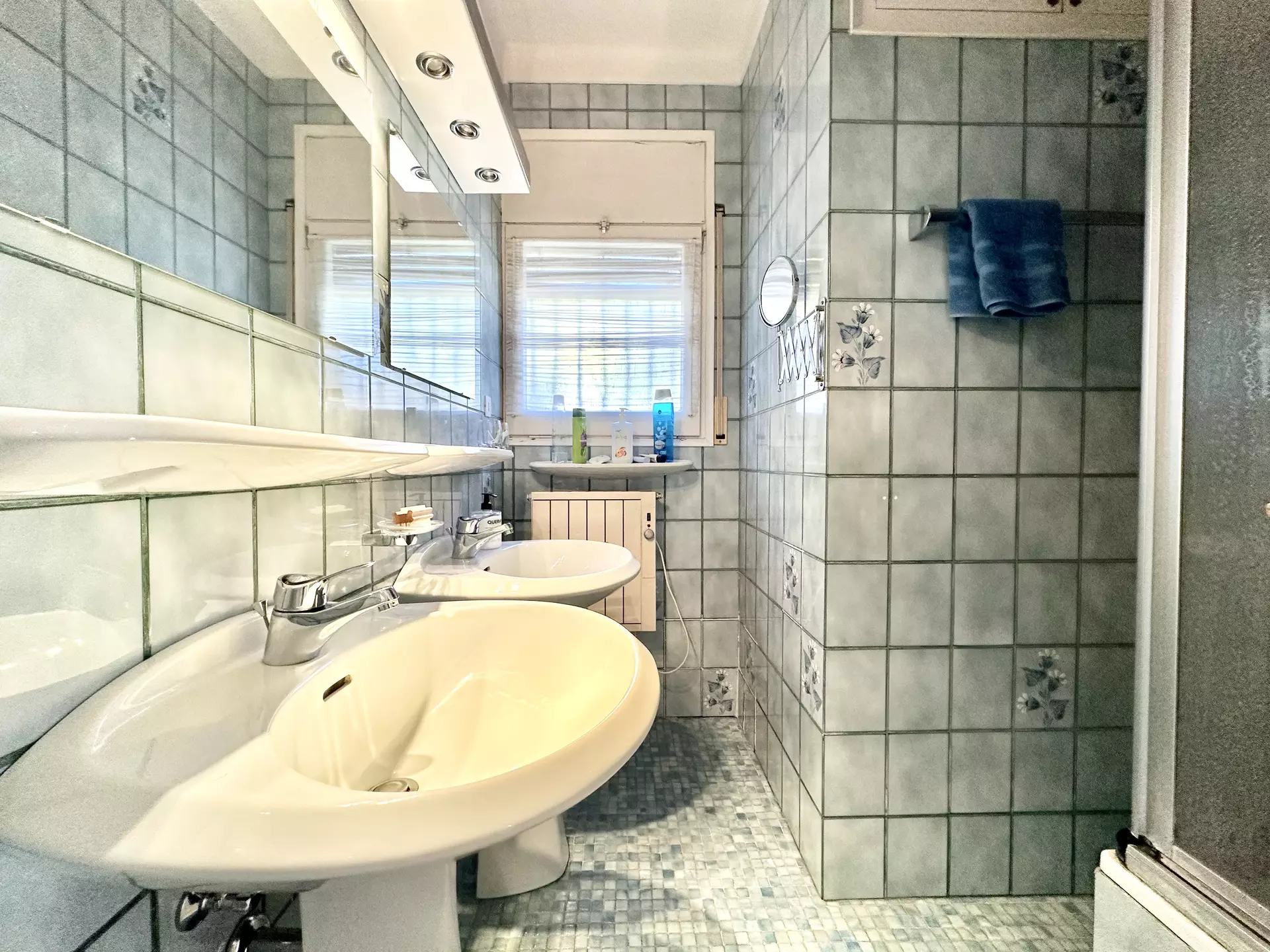 Exclusive Apartment in Canyelles, Roses – Sea Views & Tourist License
